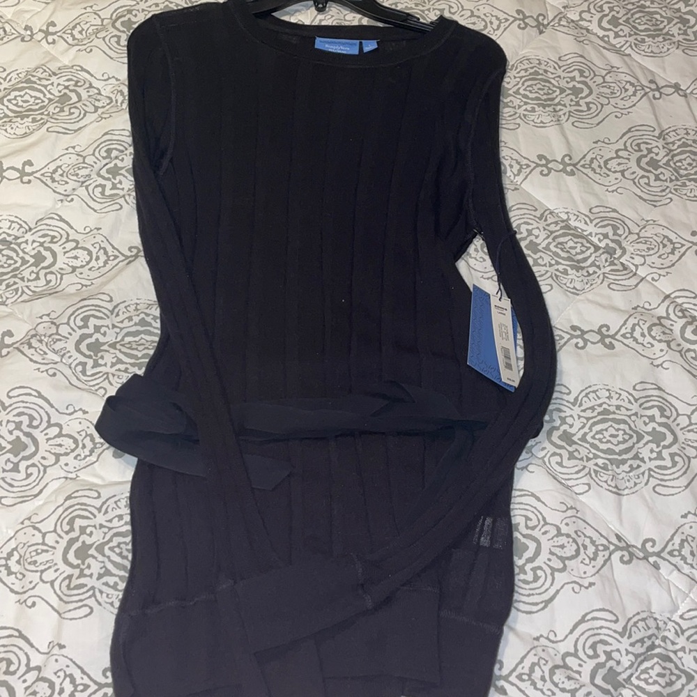 Vera Wang sweater